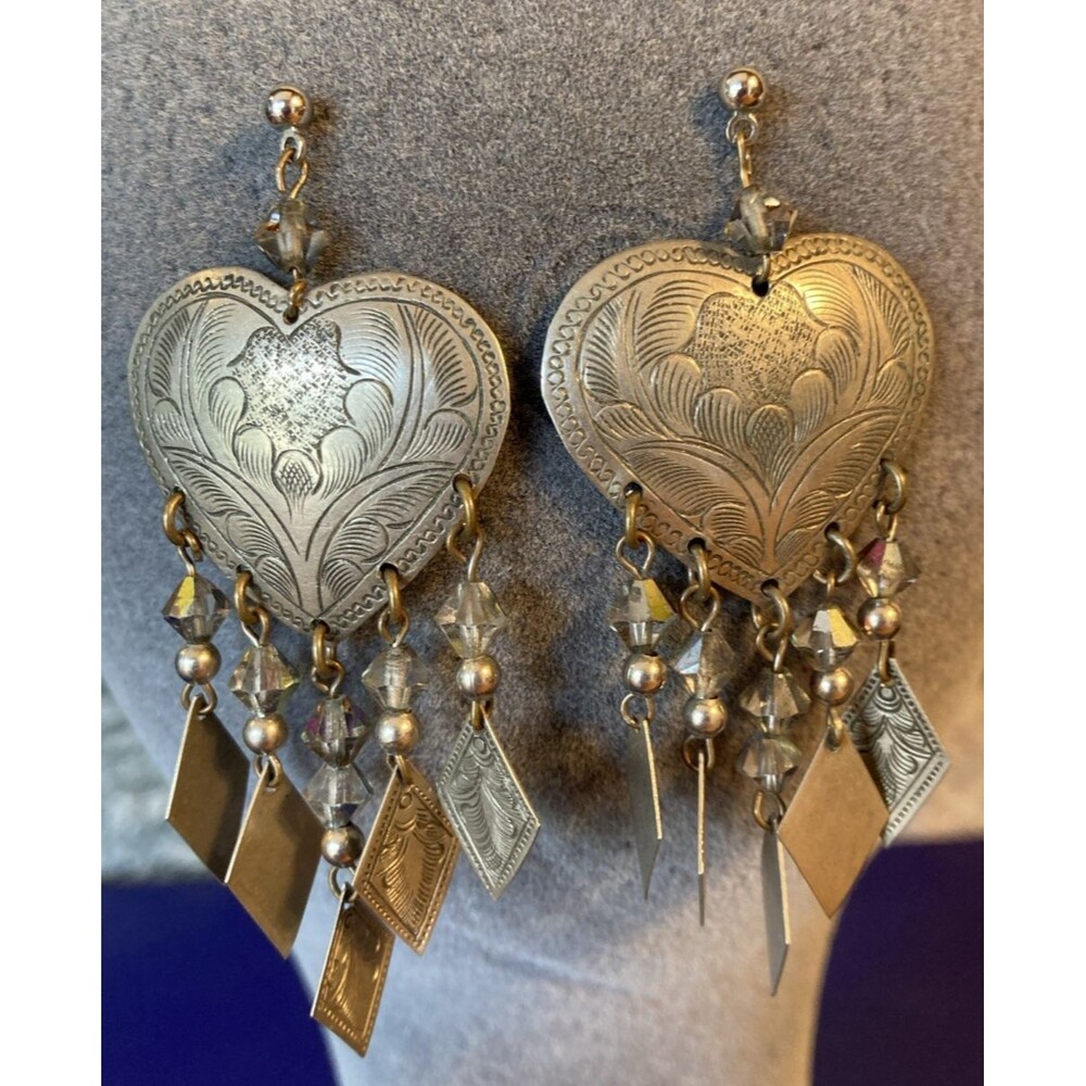 NAVAJO  HAND STAMPED HEART EARRINGS SILVER TONE